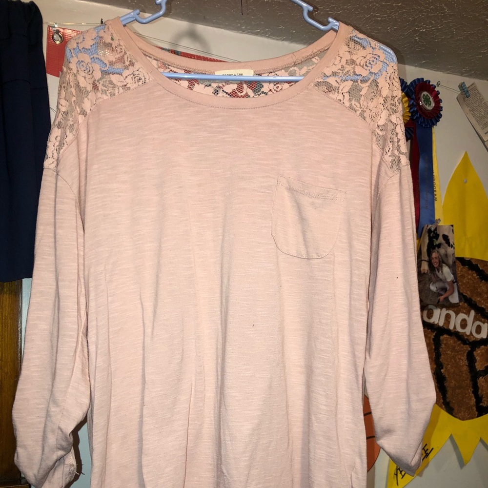 Cute Floral lace Tee